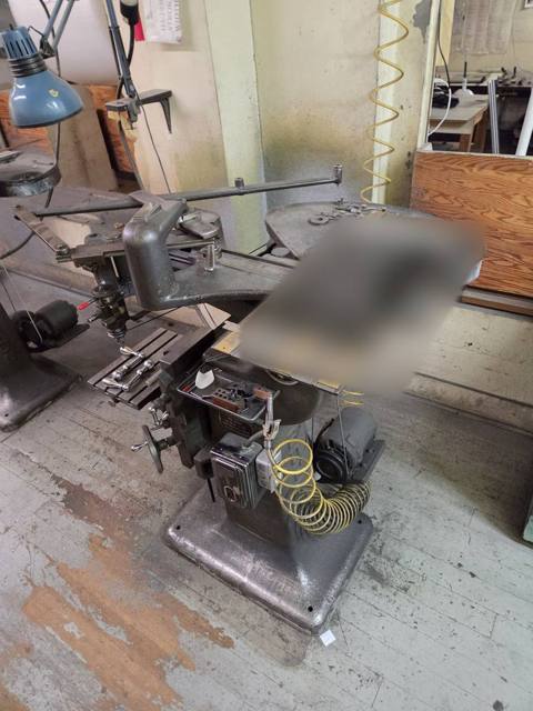 Gorton pantograph